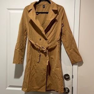 NWOT Beige Trenchcoat
